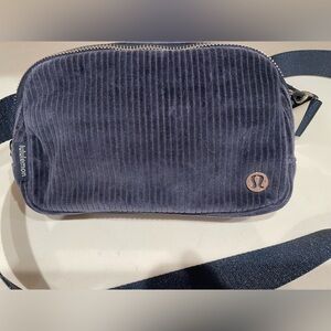 Lululemon Navy Blue Corduroy Everywhere Bag with Mesh Pocket